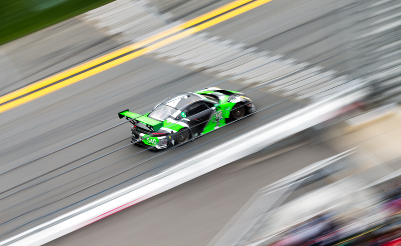 Illustration for article titled Here's All the Action From The Start Of The 24 Hours of Daytona